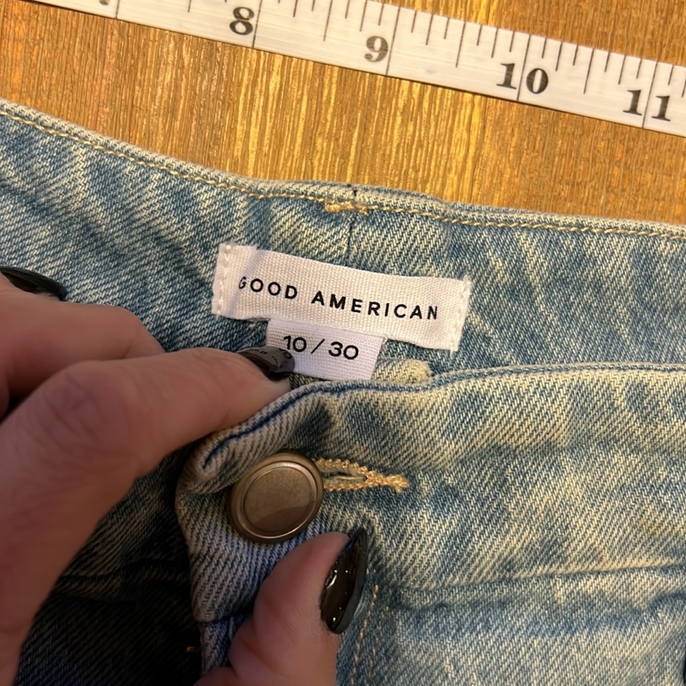 Good American Good Icon Straight Jeans - Picture 3 of 7